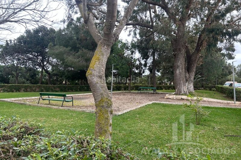 Foto f7991bee-c2fa-4c7c-acf2-3075df27daac. Apartamento  en venta, urbanizacion paraiso park en Cartagena