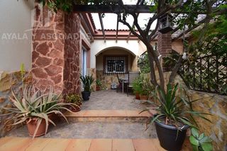 Haus in La Unión. Planta baja con buhardilla en venta, la union