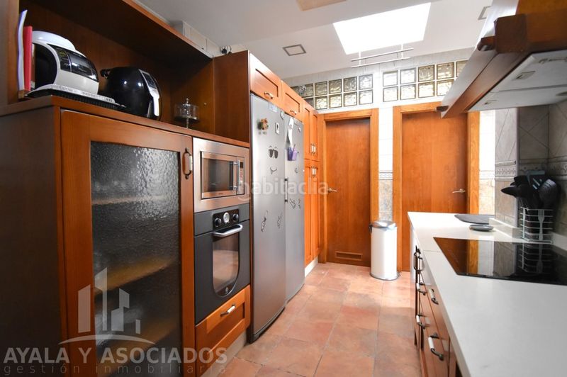 Foto c966ee65-ac6b-491f-a512-ef88c9c4267c. Casa amb xemeneia calefacció aparcament a La Unión Unión (La)