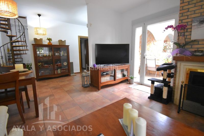 Foto cc2e075a-fd8e-4c77-9dec-dbec74f9ac93. Casa amb xemeneia calefacció aparcament a La Unión Unión (La)