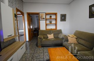 Pis a Barrio Peral-San Félix. Piso en venta, en el barrio peral