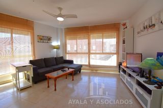 Appartement à La Unión. Piso en venta, en la union con plaza de garaje y terraza