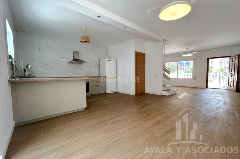 Foto 16b9c788-8465-4ea6-a189-cdfe879ddf3b. Casa adosada dúplex en venta, en mar de cristal en Cartagena