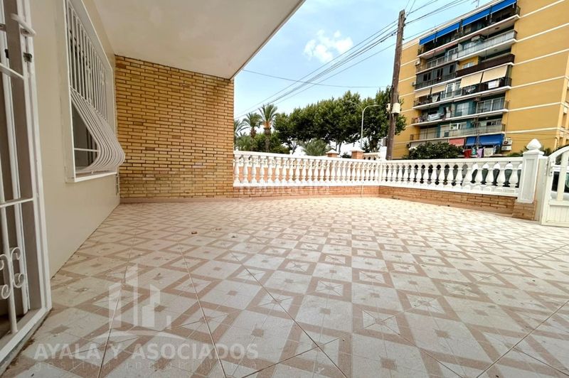 Foto ad3a70a8-173a-451b-b702-4f532c9e129f. Casa adosada dúplex en venta, en mar de cristal en Cartagena