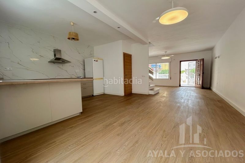 Foto ff63d2a2-471a-43be-a9b0-e073c0ed3e9a. Casa adosada dúplex en venta, en mar de cristal en Cartagena