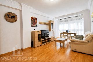Pis a San Ginés. Piso en venta - zona estación
