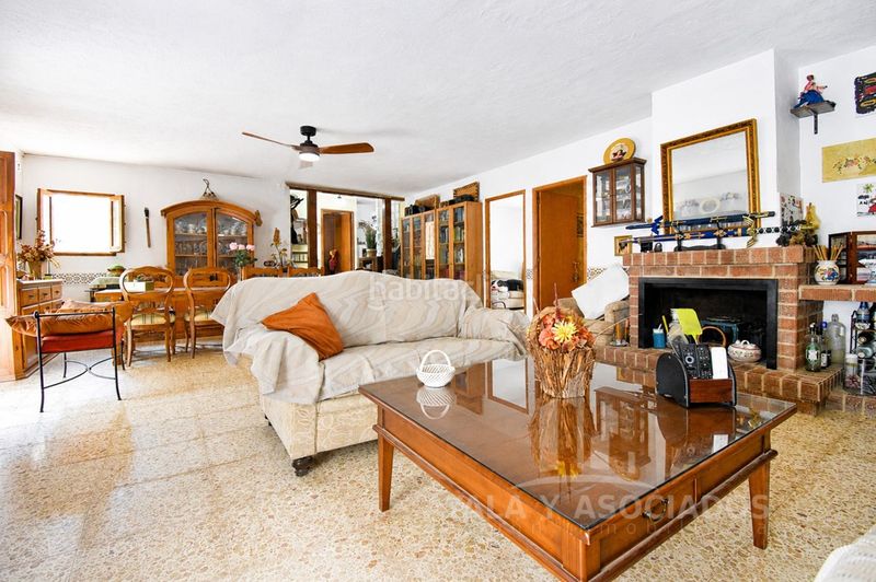 Foto 3e8d0408-ede9-4596-9584-a19201feff76. Masía finca rustica con piscina en venta, en La Aljorra en Cartagena