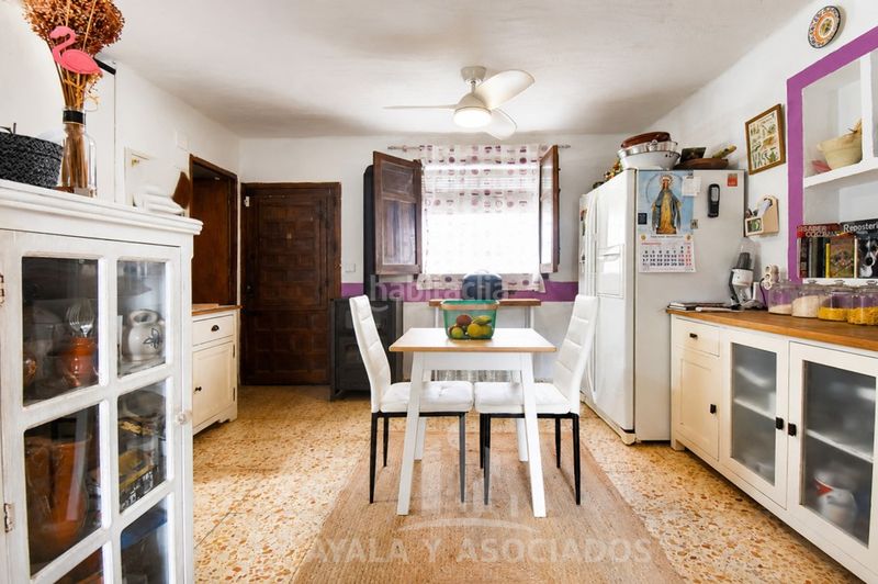 Foto 94c0e30f-2fb9-4bcd-a9b9-f2519d42b201. Masía finca rustica con piscina en venta, en La Aljorra en Cartagena