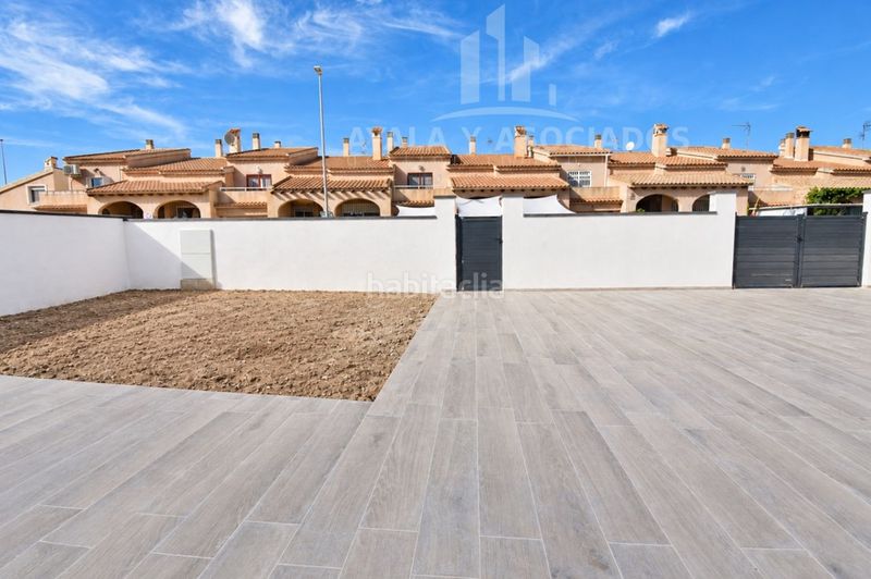 Foto 684d079f-0e7e-4f3a-b2ea-17a6b7e4f304. Chalet  recientemente reformado con piscina privada en Pozo Estrecho en Cartagena