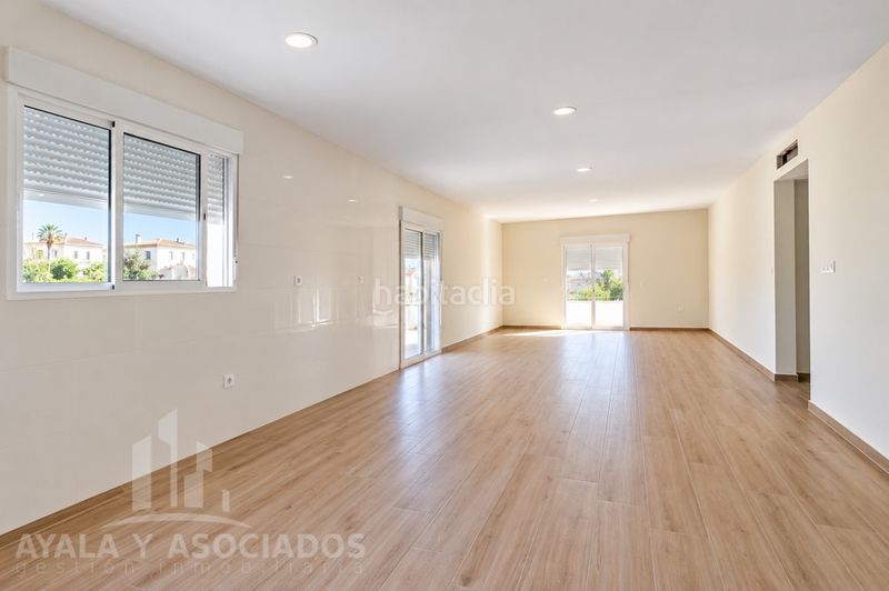 Foto 9f0b3a1e-5e28-47f7-ac60-662554be0f76. Chalet  recientemente reformado con piscina privada en Pozo Estrecho en Cartagena