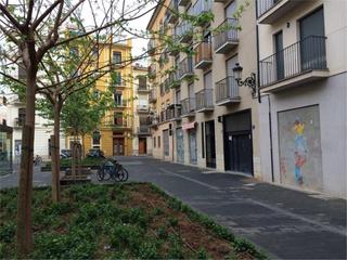 Aparcament cotxe  Carrer de l'actor rivelles. Parking en venta en el mercat