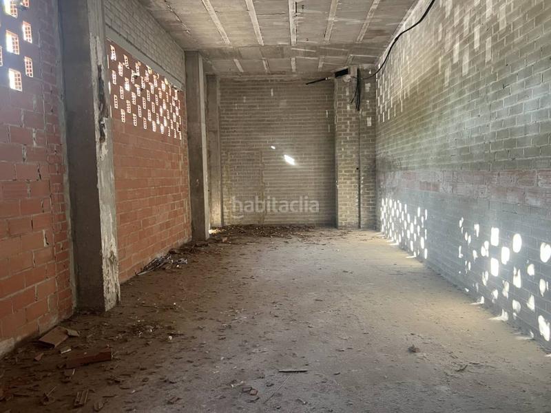 Foto 74cfd588-c270-4a03-ba19-99dda2873c78. Location local commercial dans Centro - Casco Antiguo Torrent