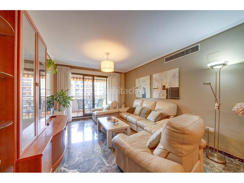 Foto 066cb72e-7a9c-48ab-843e-4b539d382c1c. Piso  en venta en penyaroja46023 en Penya-Roja - Avda. Francia Valencia