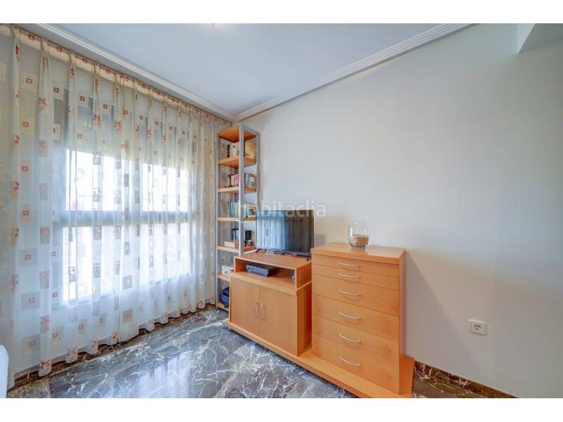 Foto b0bd351a-a716-4fe0-9a44-8744c21bf95d. Piso  en venta en penyaroja46023 en Penya-Roja - Avda. Francia Valencia