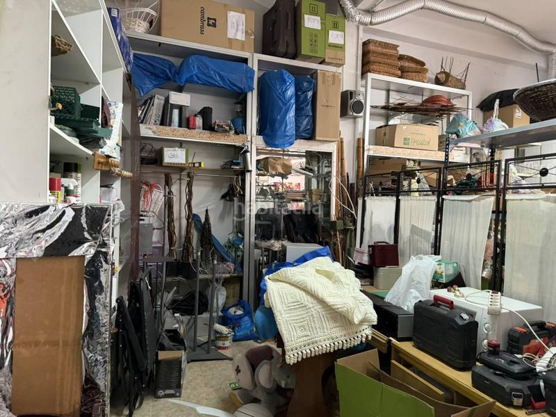 Foto 608118b8-1d68-4a06-8dce-3c58b227497e. Traspaso local comercial traspaso de negocio de floristería en un buen barrio en Valencia