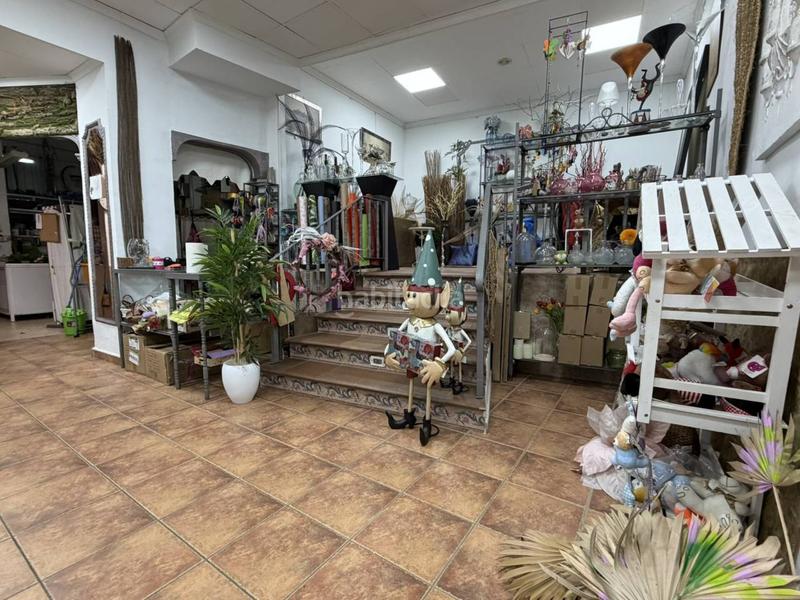 Foto 101f8552-8e39-4d37-a9aa-4344426e629d. Trapasso locale commerciale in La Creu del Grau Valencia