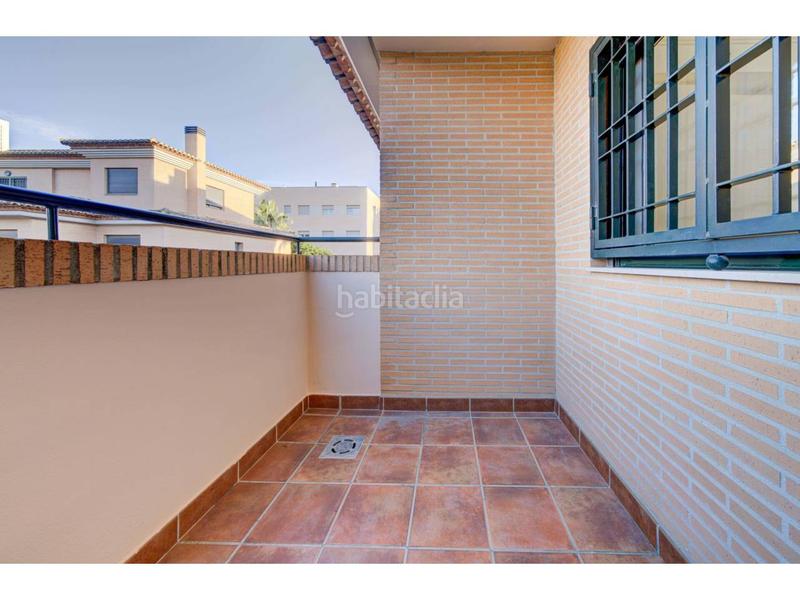 Foto 052637c7-0e43-4a7e-83d7-077953ed6ac9. Casa a schiera con riscaldamento parcheggio piscina in Valencia