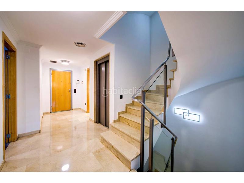 Foto 7ae27999-95cd-4c40-b3bc-73b37c63bff9. Casa a schiera con riscaldamento parcheggio piscina in Valencia