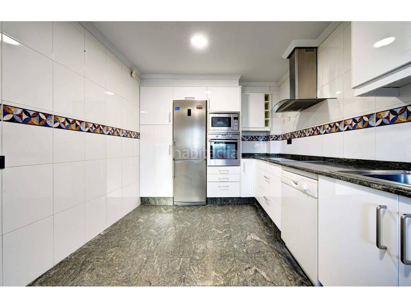 Foto b418ca13-544b-4b65-9044-b29f48064d13. Casa a schiera con riscaldamento parcheggio piscina in Valencia