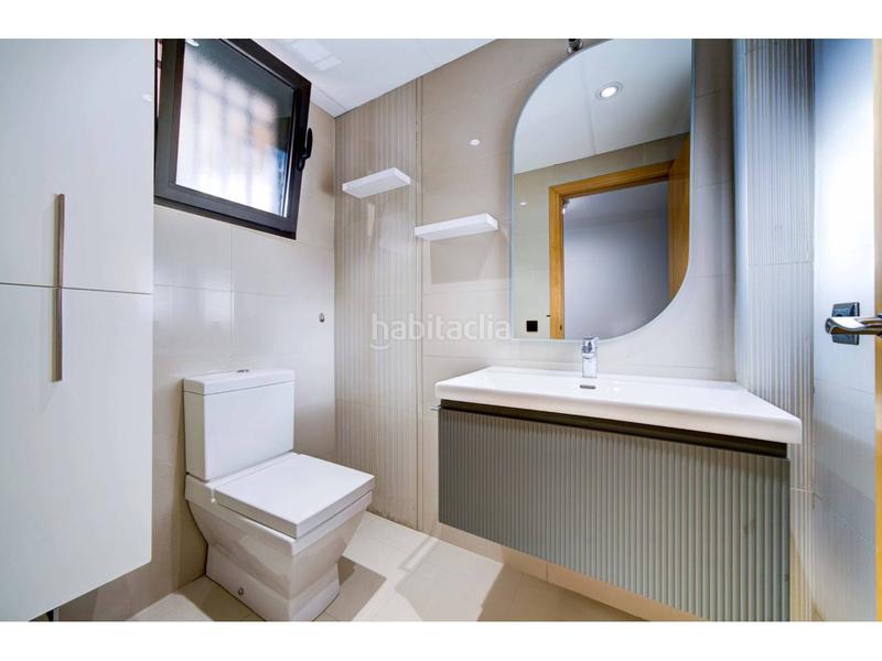 Foto ee926c69-c793-4b0d-84e7-0b608ae04ea3. Casa a schiera con riscaldamento parcheggio piscina in Valencia