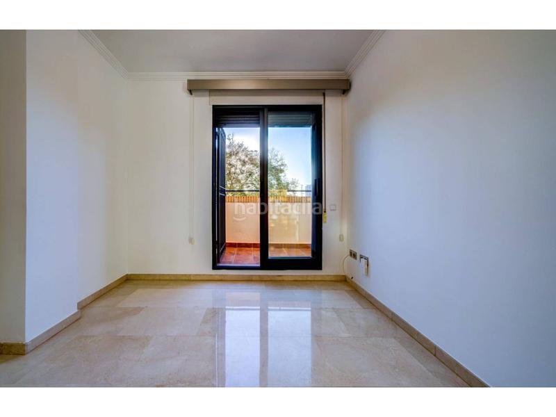 Foto f19f9b0a-9363-48fe-956a-6fad3e815454. Casa a schiera con riscaldamento parcheggio piscina in Valencia