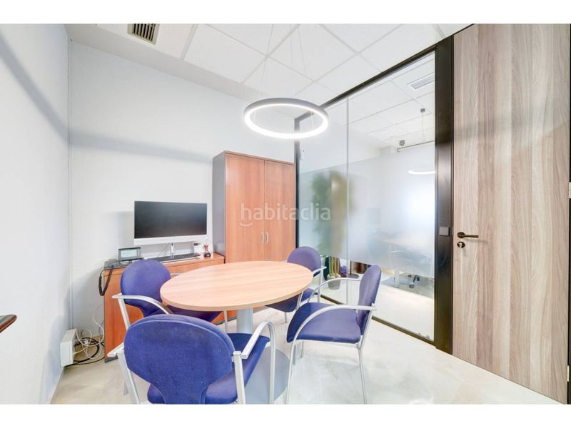 Foto 6540ee3b-5130-43f4-a703-681d08a4ff55. Miete büro mit heizung parking in Aiora Valencia