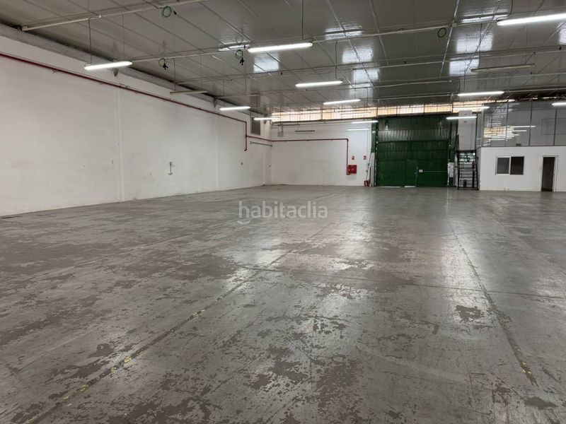Foto 7a49c7ac-9a5d-4663-b821-bd85d66e1af3. Location bâtiment à usage industriel avec chauffage dans Quart de Poblet