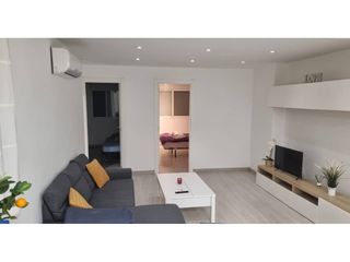 Affitto Appartamento  Calle senyera. Piso en alquiler en montolivet