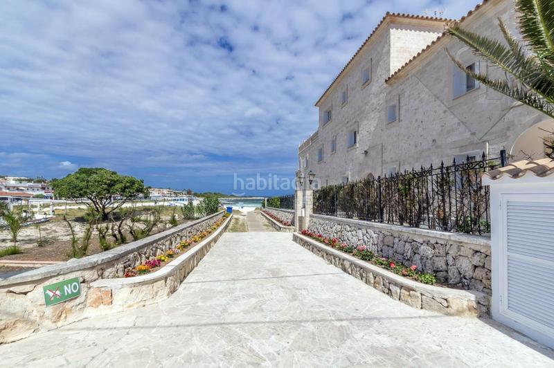 Foto 073655e5-795f-4586-81eb-db3ff9352aaf. Edificio apart hotel primera linea mar en Biniancolla-Punta Prima Sant Lluís