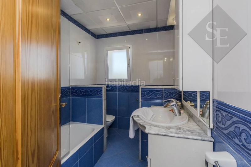 Foto fe84a623-a579-4355-a5eb-dad5f9208a73. Edificio apart hotel primera linea mar en Biniancolla-Punta Prima Sant Lluís