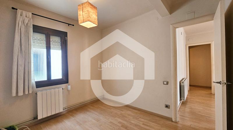 Foto c1b1982d-c2da-47a1-a7b0-ff17601e5009. Piso  en venta en Prosperitat en Prosperitat Barcelona