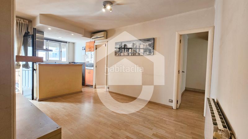 Foto ec7e9f02-738d-4062-9a87-04134096c465. Piso  en venta en Prosperitat en Prosperitat Barcelona
