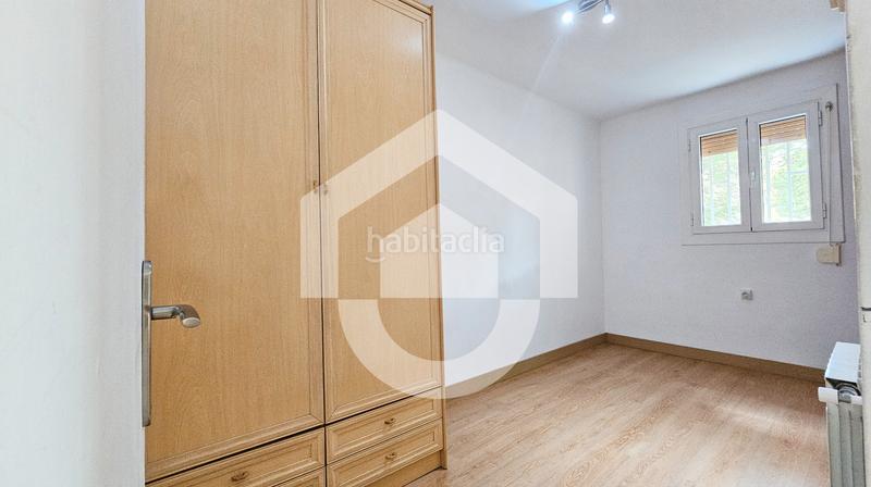 Foto f1049122-c0c6-4fb1-a505-e6b46789f0d2. Pis a La Guineueta Barcelona