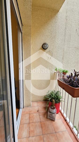 Foto 1a239a50-de6c-41a9-b0e6-687f24a7adbb. Piso  en venta en fort pienc en La Bordeta Barcelona