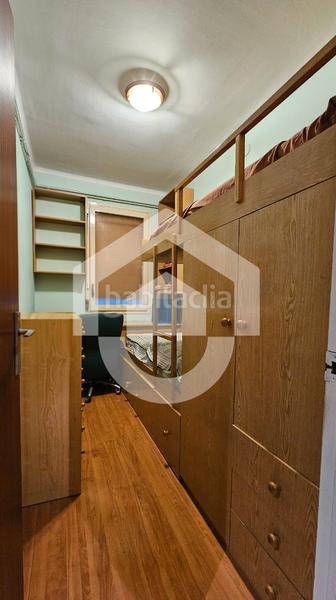 Foto 9770cc50-ad5e-4583-b405-883d2395ed7a. Piso  en venta en fort pienc en La Bordeta Barcelona