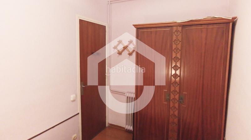 Foto ab6c3261-da43-45b7-8ac7-b27215fa6463. Piso  en venta en fort pienc en La Bordeta Barcelona