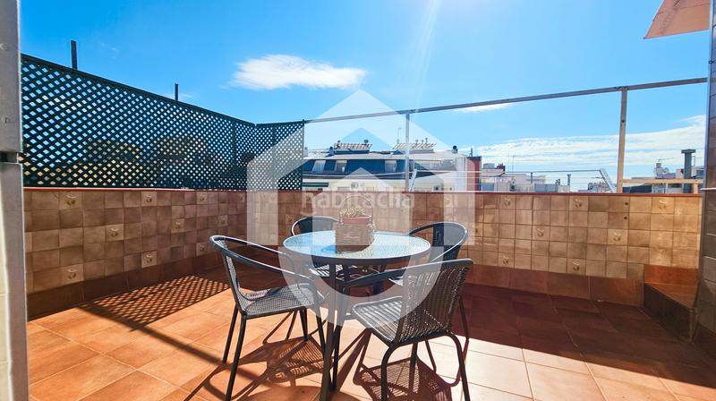 Foto fdb2bb5b-40db-4f1d-9bc1-a5e38523b16f. Ático sobreatico en venta en verdun en Verdum Barcelona