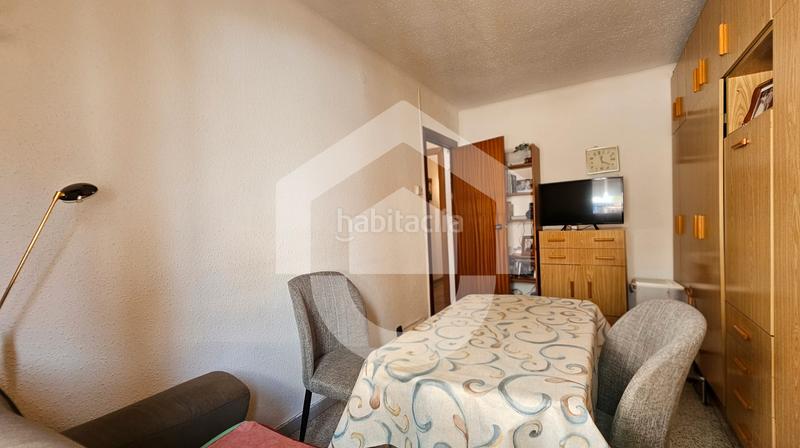Foto c74c370d-e96a-4f34-9090-06e95ae991bc. Appartement dans Prosperitat Barcelona