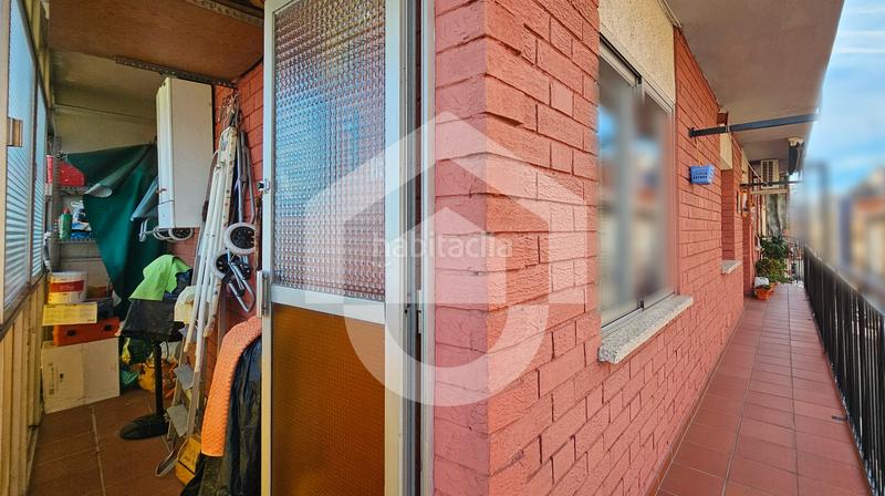 Foto e897ec03-60de-49ac-85ad-0653cff4a0f4. Appartement dans Prosperitat Barcelona