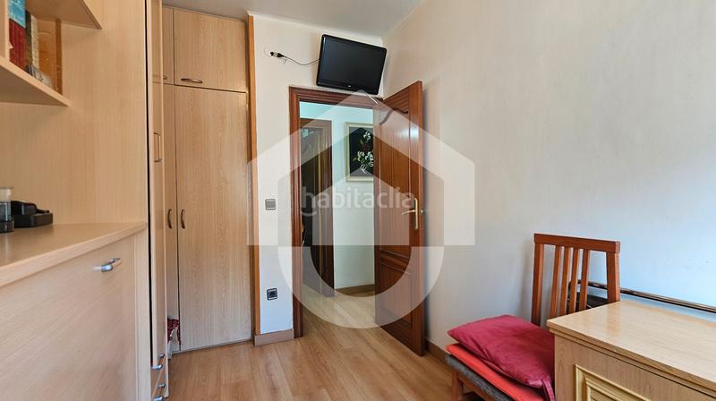 Foto 6c11455b-8eec-43c1-abe0-169c1cfb0f9c. Pis amb calefacció a Prosperitat Barcelona