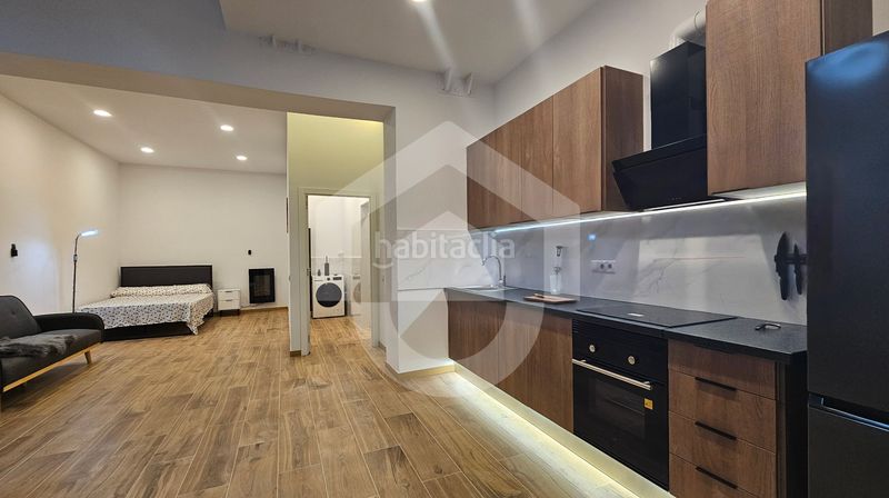 Foto 5f129172-3d47-494e-98c4-d3cff3e9f3a4. Loft a Porta Barcelona