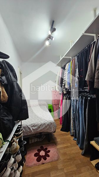Foto f2f7dfdd-072c-4f13-a735-c0501e1d318a. Pis a Porta Barcelona
