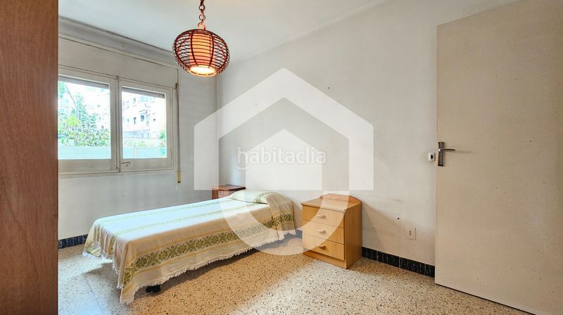 Foto 9343382a-a7aa-432d-9f7b-dccce17c255c. Pis a Prosperitat Barcelona