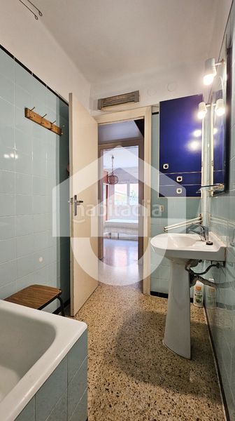 Foto cca28620-e494-474d-a071-f04362d437b4. Pis a Prosperitat Barcelona