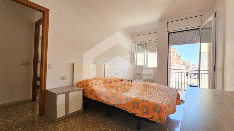 Foto 29bc9159-f7b1-4ac7-b787-aa29718c4ea6. Pis a Prosperitat Barcelona