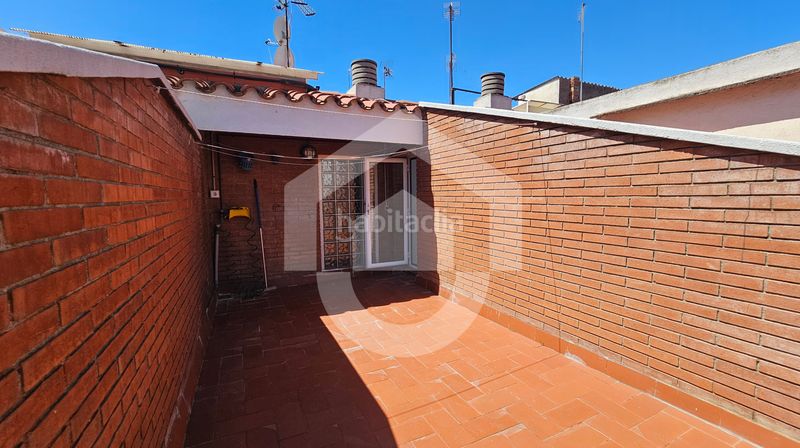 Foto 77229194-ac6f-4045-bdaa-526a00087ea5. Pis a Prosperitat Barcelona