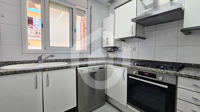 Foto bd026897-7a34-41eb-82e2-2c23bfc2d9dd. Pis a Prosperitat Barcelona