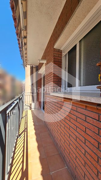 Foto e3c2e344-f1ae-4403-ba7d-cc686603a610. Pis a Prosperitat Barcelona