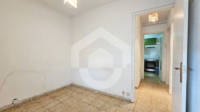 Foto d78f8238-4b50-48bc-b160-a723fe9e951e. Pis amb calefacció a Canyelles Barcelona