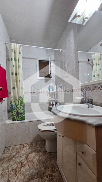 Foto b8e39aae-8d08-4b9a-a4ea-aaeb74d1ccb9. Pis a Guinardó Barcelona